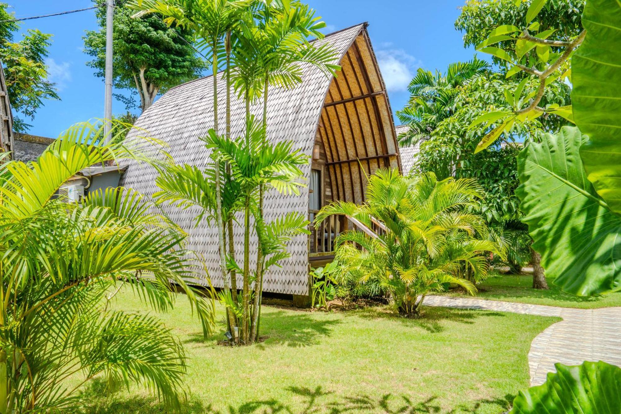Lumbung Bukit Resort Uluwatu Exterior foto